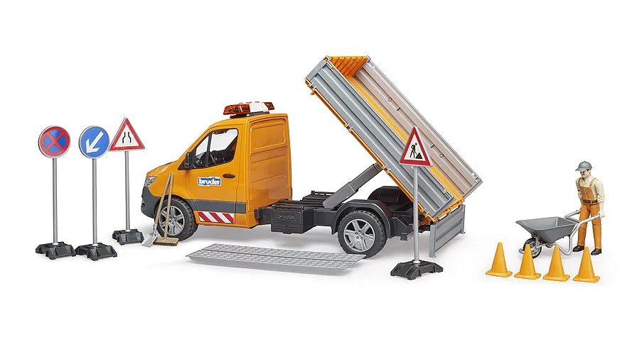Bruder 2677 MB Sprinter Municipal with driver, L S Module and accessories