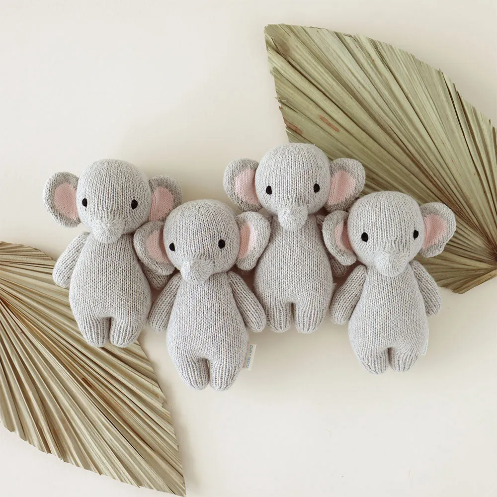 CUDDLE KIND BABY ANIMAL | ELEPHANT