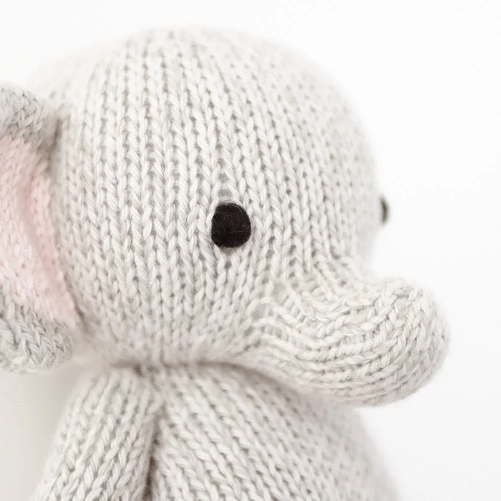 CUDDLE KIND BABY ANIMAL | ELEPHANT
