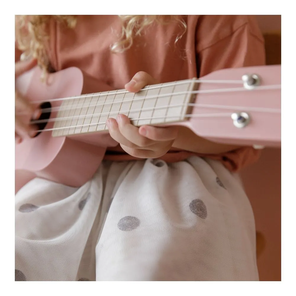 Guitar Pink