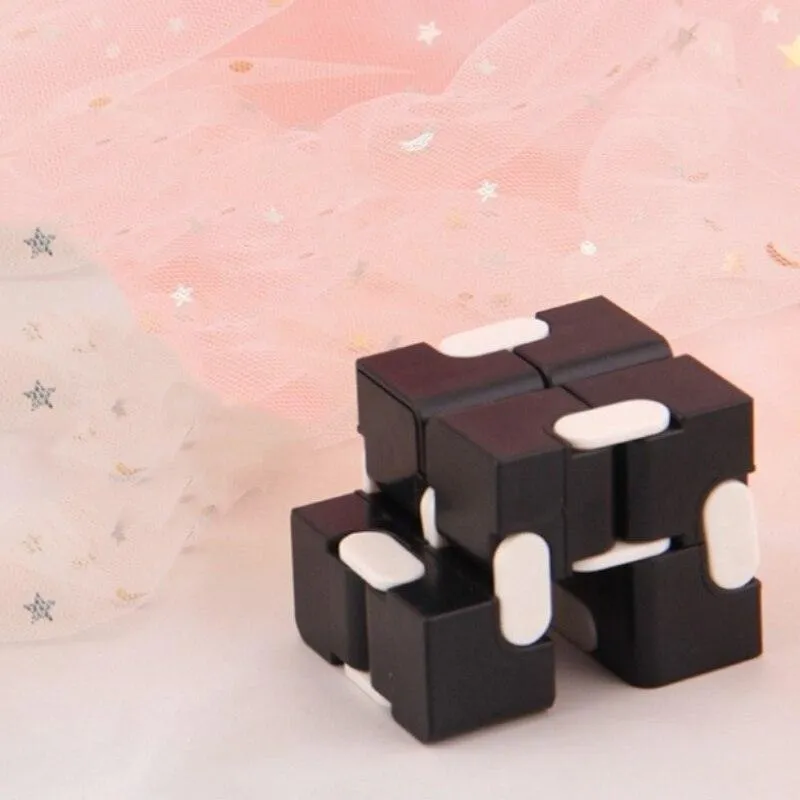 Infinite Flip Magic Square Puzzle Antistress Reliever