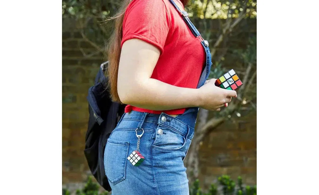 Rubik’s Classic Pack (3x3 Cube and 3x3 Keyring)